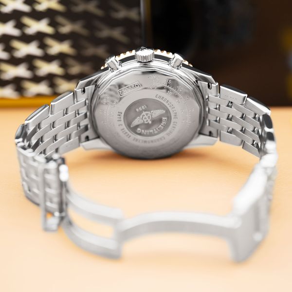 Breitling Navitimer D23322